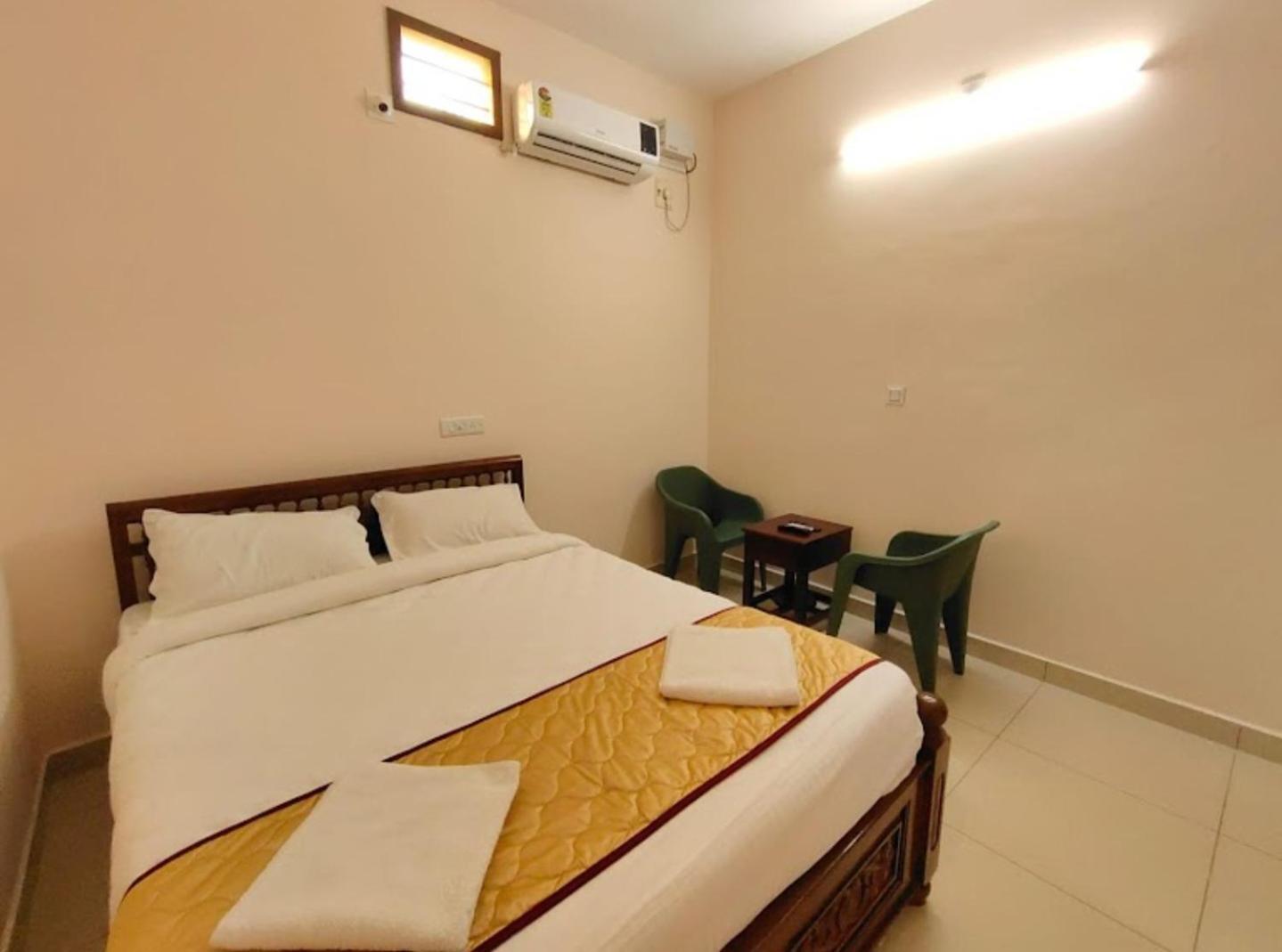 Township Residency Inn Pondicherry Esterno foto